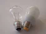 2 Leuchtmittel Glühbirnen